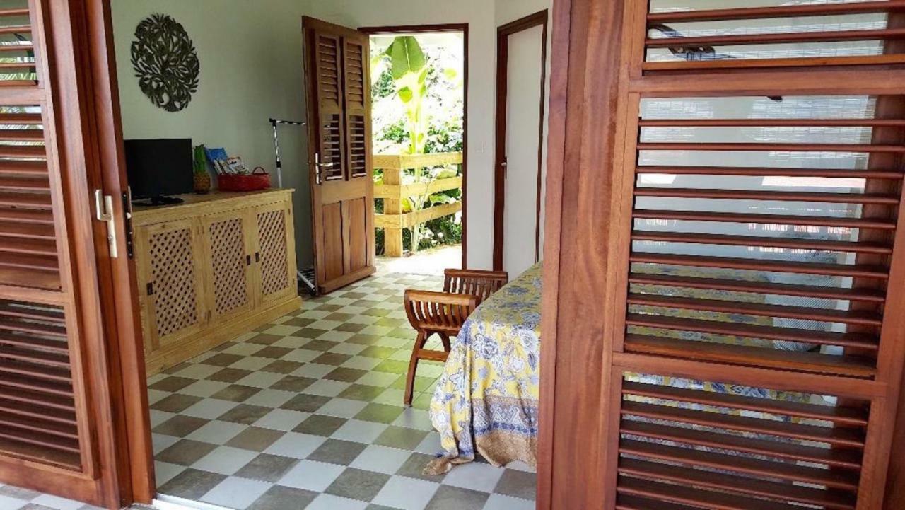 Studio Frangipani Dans Villa Fleurs Des Iles Le Vauclin Eksteriør bilde